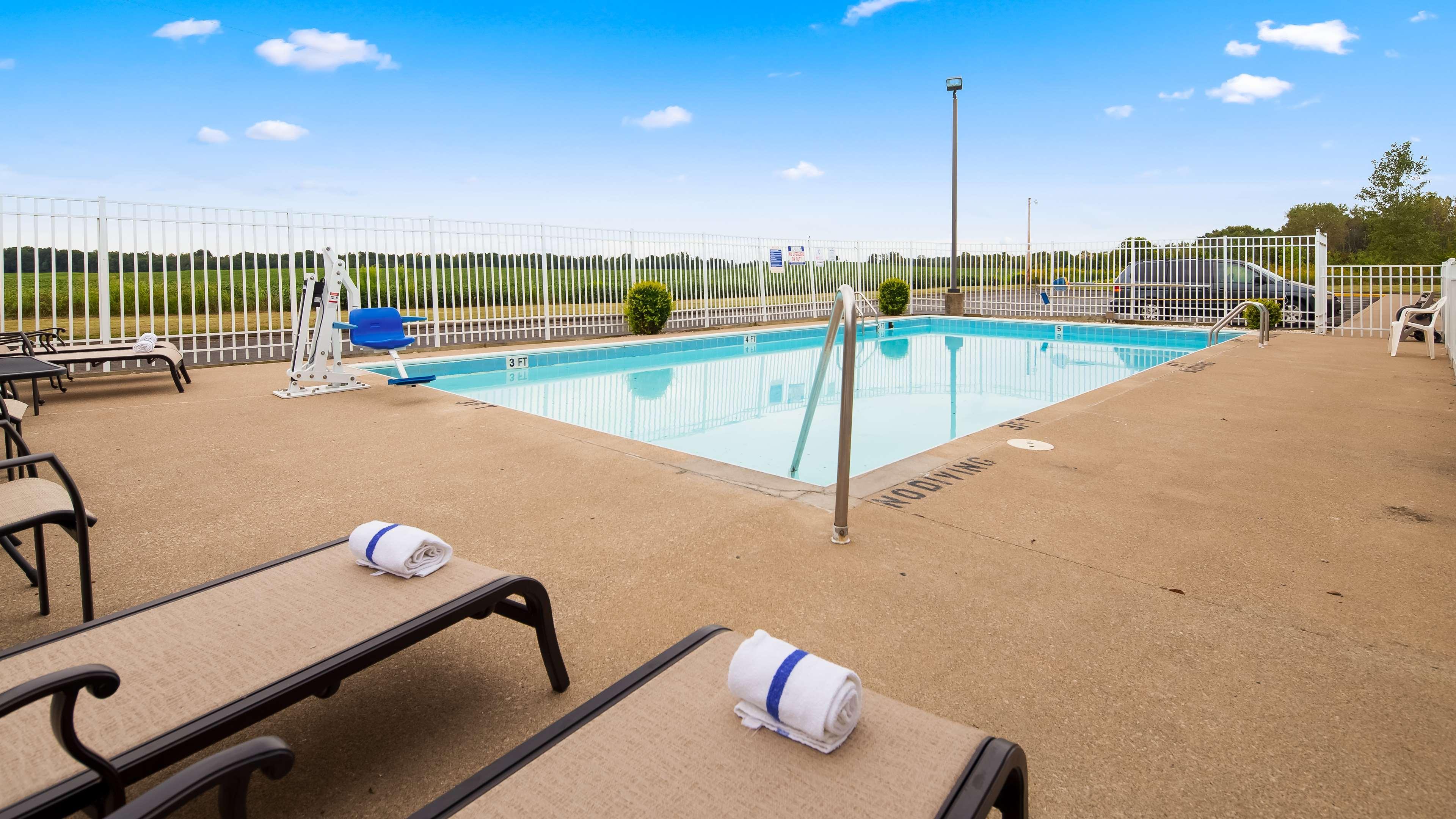 Best Western Executive Inn- Mount Gilead Pulaskiville Экстерьер фото